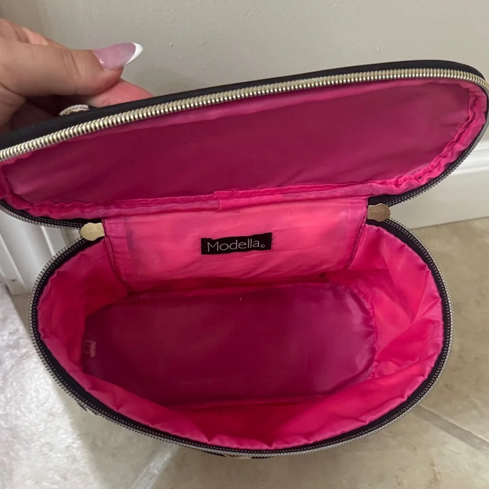 Modella Hot Pink Lined Travel Makeup Case